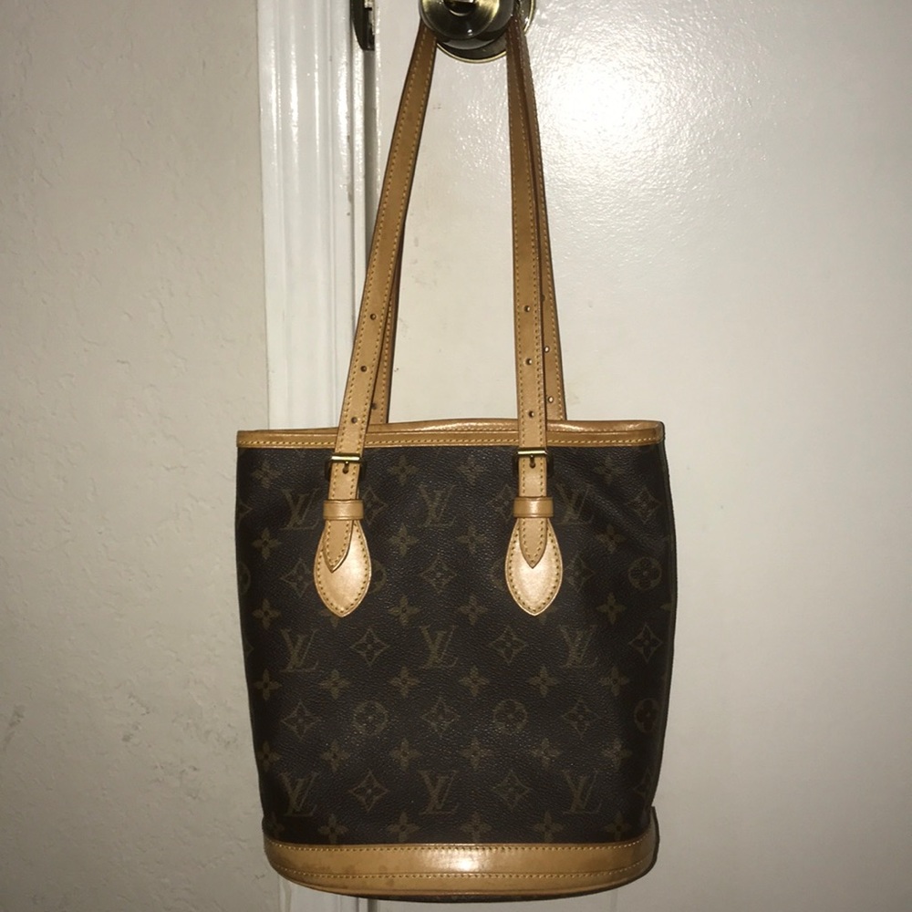 Louis Vuitton petit bucket monogram